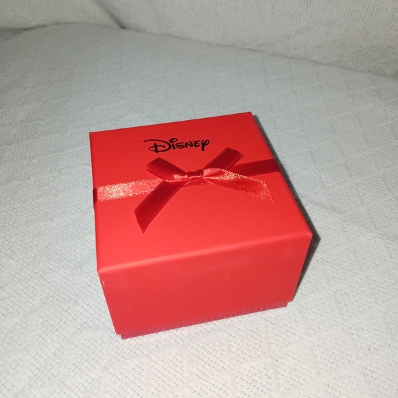 Disney Mickey Mouse Holiday Cheer Stud Earrings Set - Picture 3 of 7